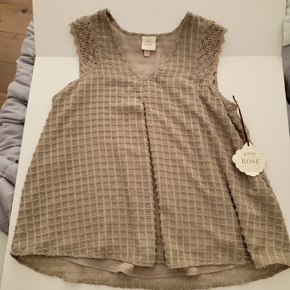 Knox Rose Textured Tan Tank Top